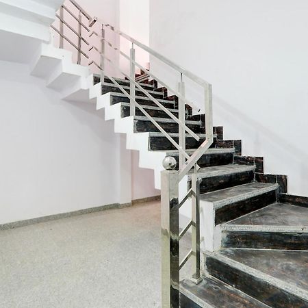 Hotel O White House Hasanganj Εξωτερικό φωτογραφία