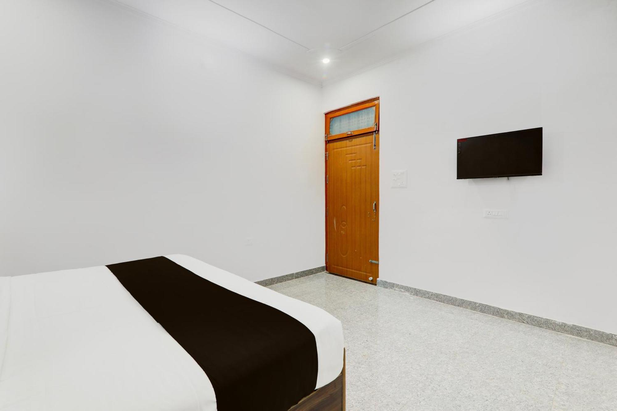Hotel O White House Hasanganj Εξωτερικό φωτογραφία
