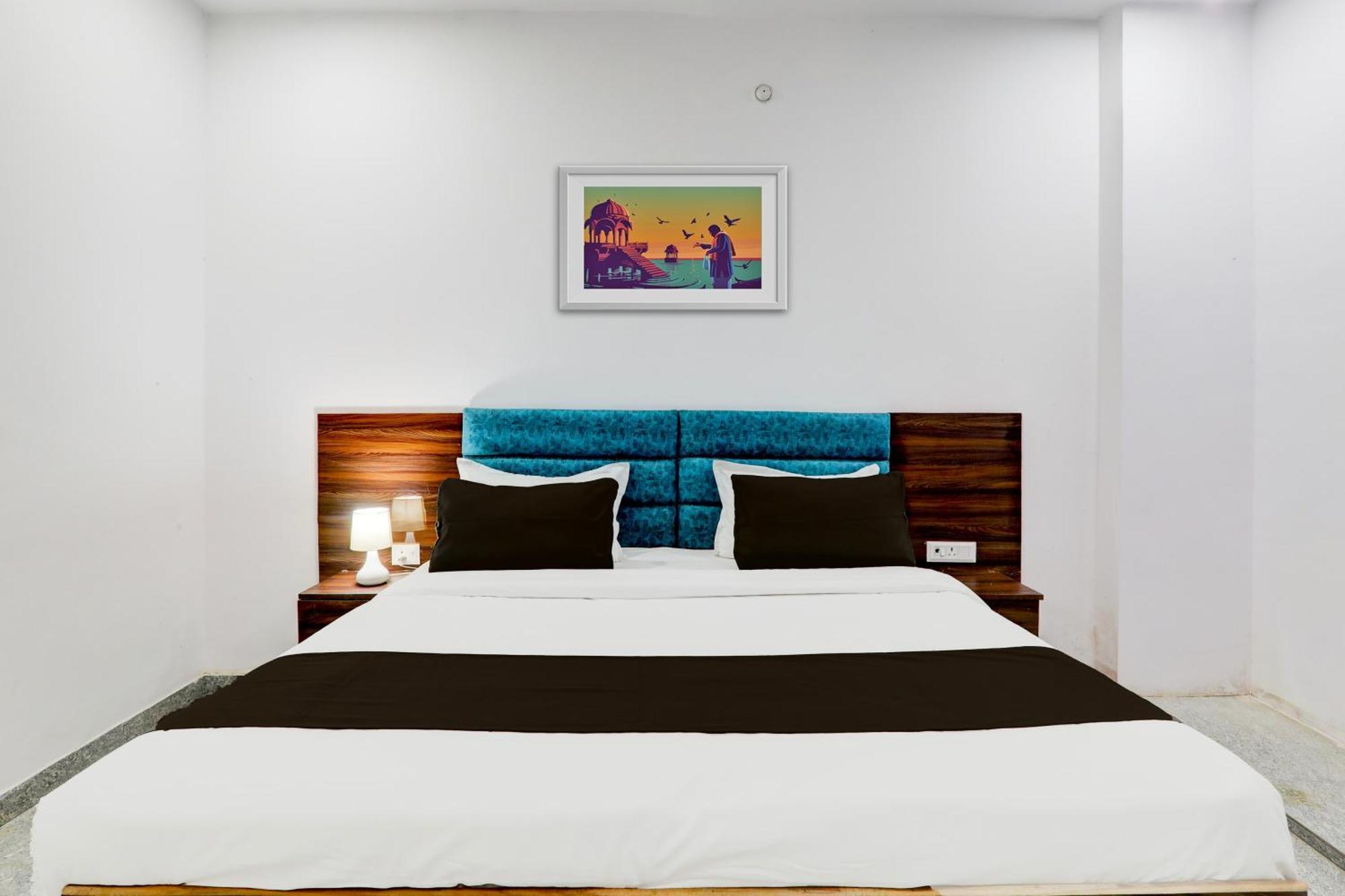 Hotel O White House Hasanganj Εξωτερικό φωτογραφία