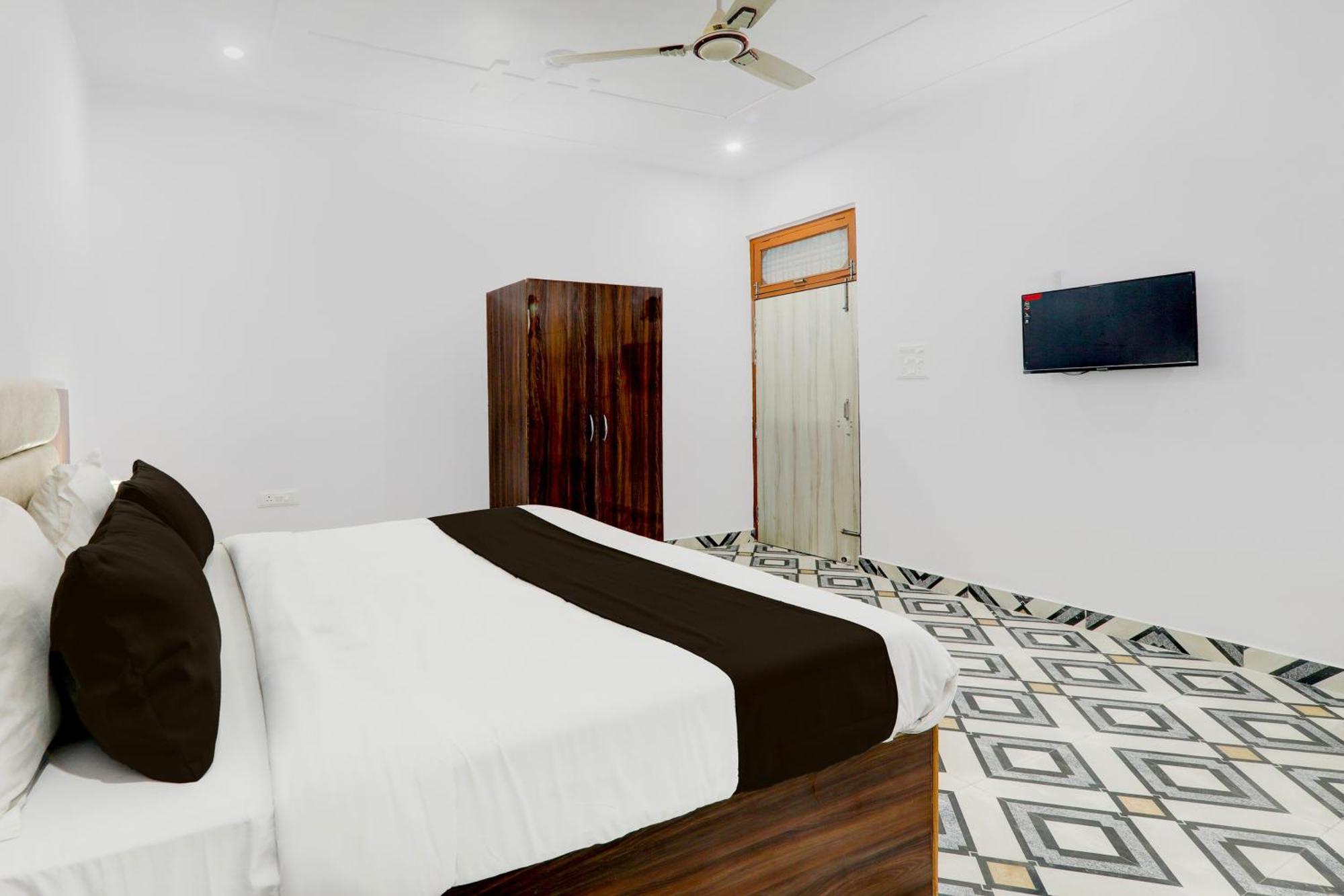 Hotel O White House Hasanganj Εξωτερικό φωτογραφία