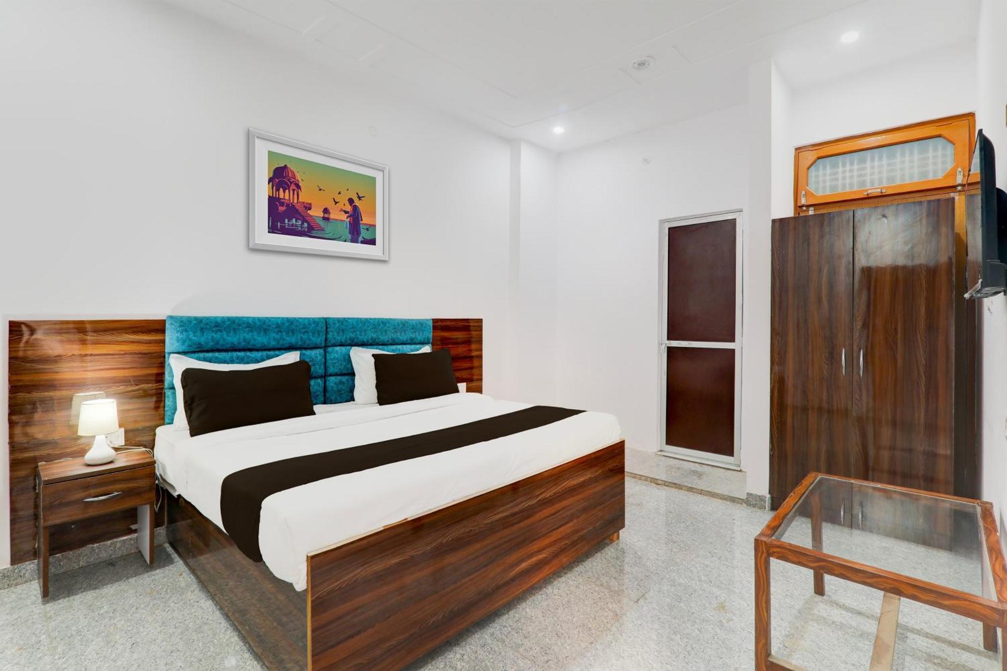 Hotel O White House Hasanganj Εξωτερικό φωτογραφία